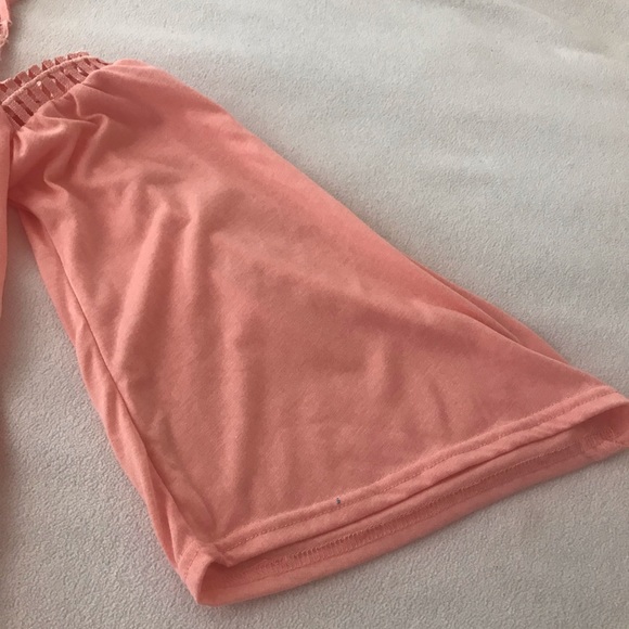 Top - Picture 2 of 3